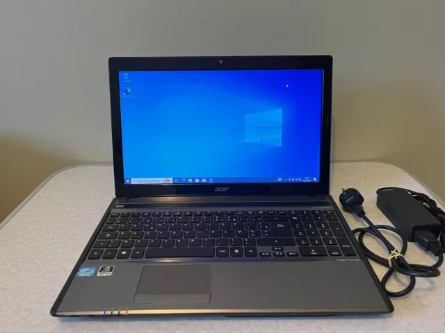 Ordinateur Pc Portable Ultra Rapide Acer 5755G i5-2410M 1To SSD 12Gb Ram 17.3"