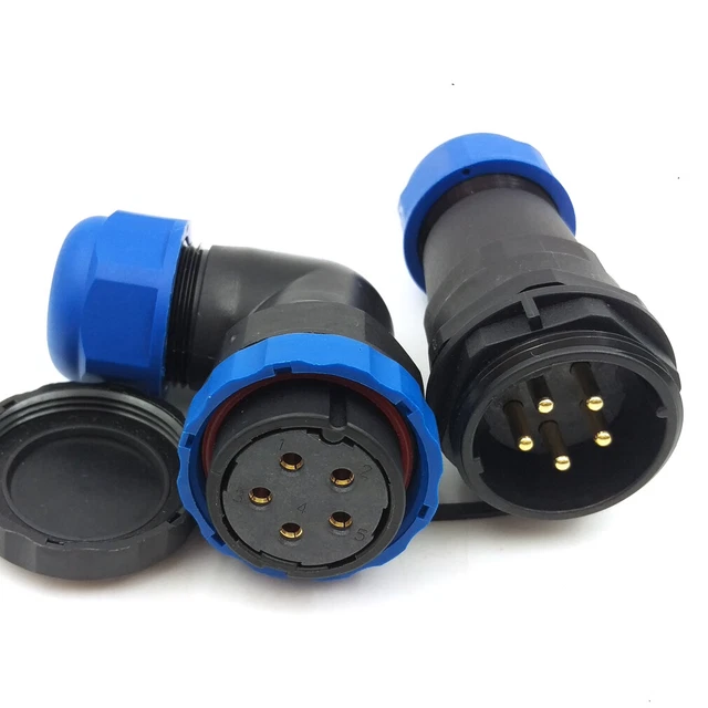 Il Connettore Del Cavo Con Spina Circolare Impermeabile Per