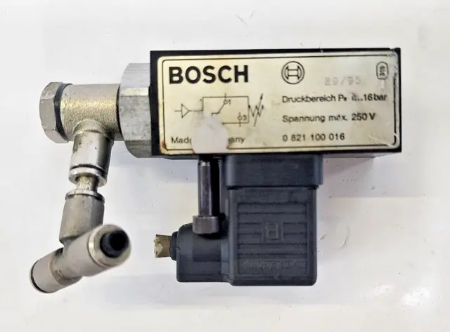 Bosch Solenoid Valve 250V Max 16Bar W/ Murrelektrik Coil 250V Max