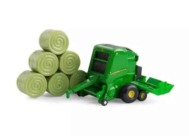 LP70545 John Deere ERTL 1/64 560R Round Baler w/ Bales