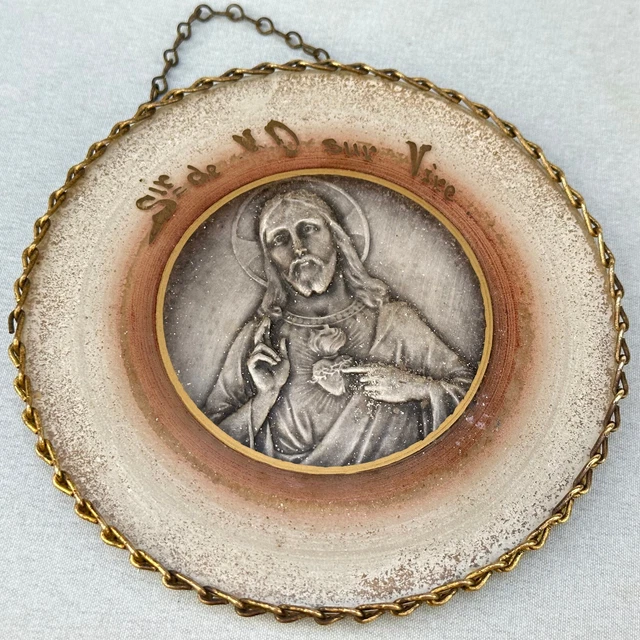 Antique French Round Religious Bleeding Heart Sacre Coeur 3-D Jesus Glass Plaque