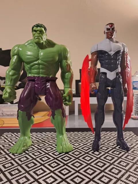 Marvel Action Figures - Hulk & Falcon - Avengers