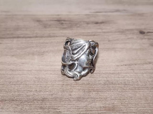 Vintage Ring Size 5.5 Sterling Silver Ladies Face Flowing Hair 13.5 grams