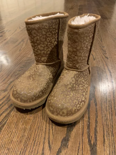 Ugg Girls Leopard Glitter Patterned Boots Size 4