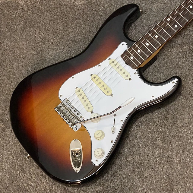 Electric Guitar Squier by Fender CST-398 Brown 21 frets Stratocaster 1984 USED