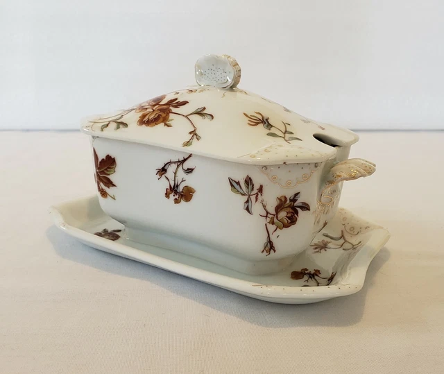 HAVILAND & CO Limoges France Gravy Boat Attached Underplate & Lid