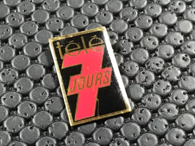 pins pin BADGE MEDIA PRESSE TELE 7 JOURS