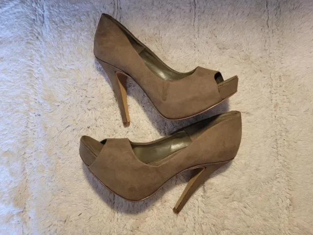 Women’s Size 7 Jessica Simpson Open Toe Heels