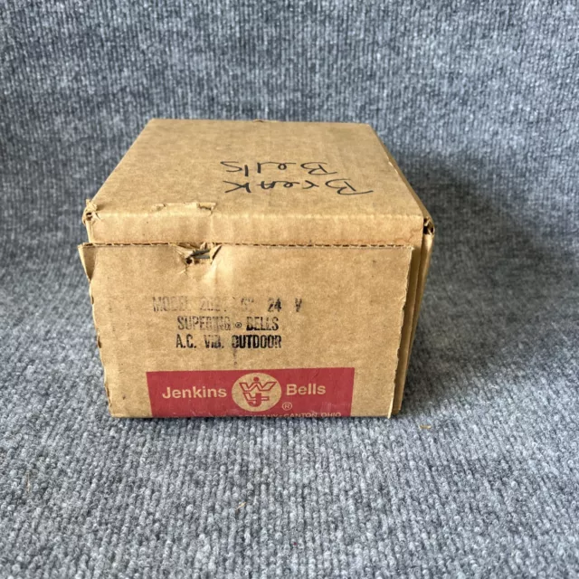 The W.L Jenkins 2024 6" Dia. 60HZ 24VAC 0.35A Vibrating Supering Bell Outdoor
