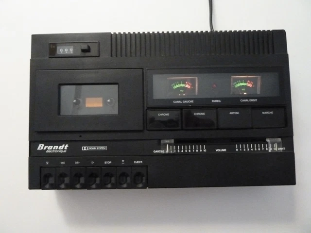Magnétophone à Cassette Portable Vintage Brandt M219 - Pour Pièces Ou Réparation