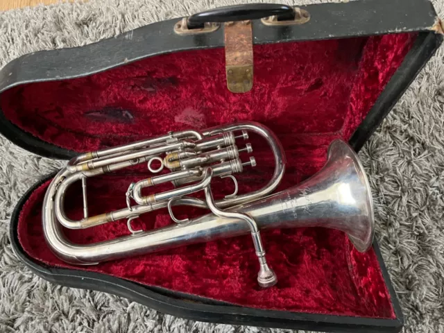 bossey & hawkes Imperial horn