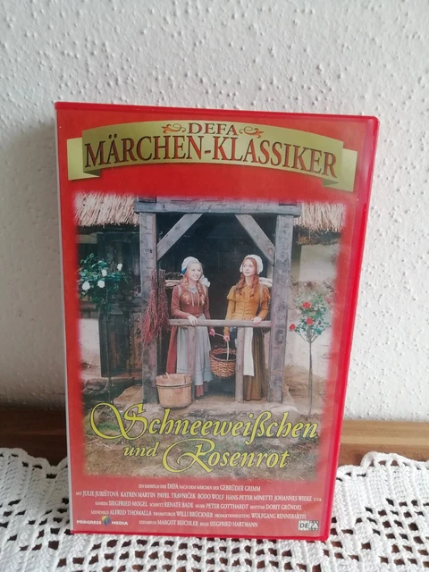 SCHNEEWEISSCHEN UND ROSENROT DEFA M rchen Klassiker VHS Video Sehr Gut schneeweisschen-und-rosenrot-defa-m-rchen-klassiker-vhs-video-sehr-gut