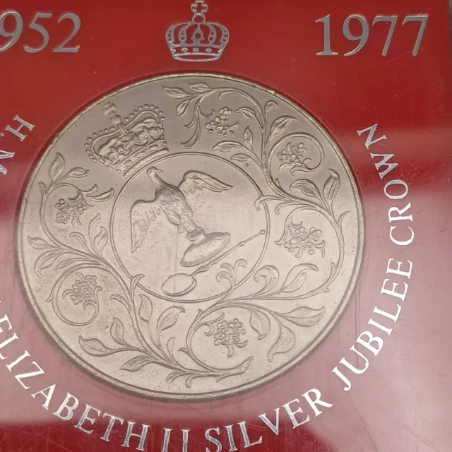 1952-1977 Her Majesty Queen Elizabeth Ii Silver Jubilee Crown Uncirculated Coin