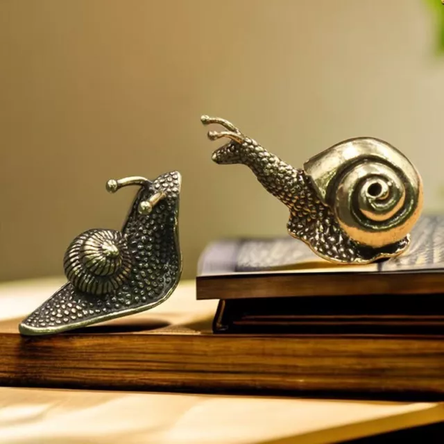 2pcs Brass Snail Figurine Statue Insect Animal Figurines Toys Desktop Decoration