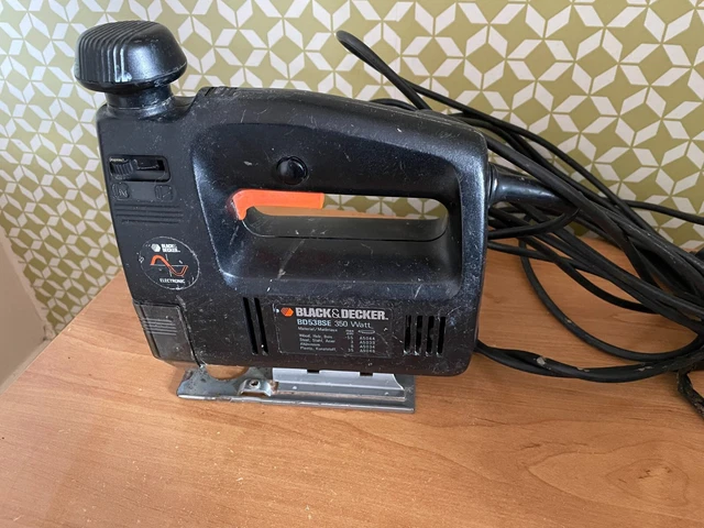 Image of Black & Decker KS633E jigsaw on Amazon website