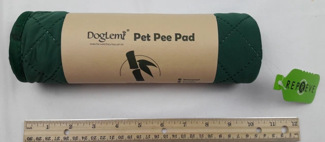 NEW, 50cm x 66cm (Medium) Green DOGLEMI Waterproof Washable Pet/Dog Pee Pad.