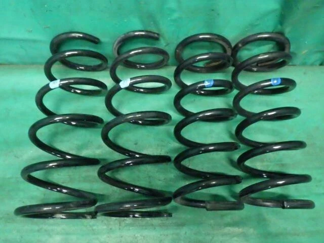 TOYOTA Mark X 2005 DBA-GRX120 Set molle bobine [usato] [PA72704862]