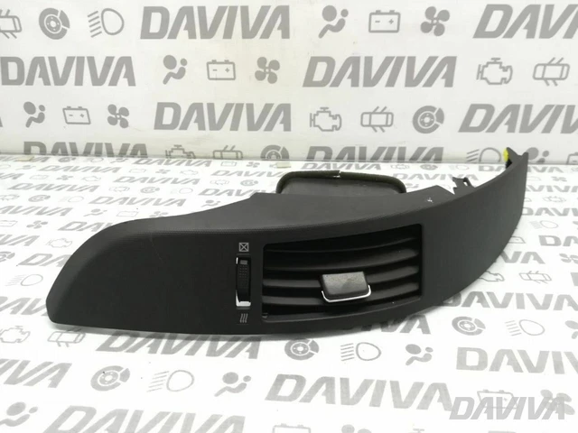 Grille D'aération Tableau De Bord Gauche Pour BMW F30 320i 2012 (RHD) - Occasion