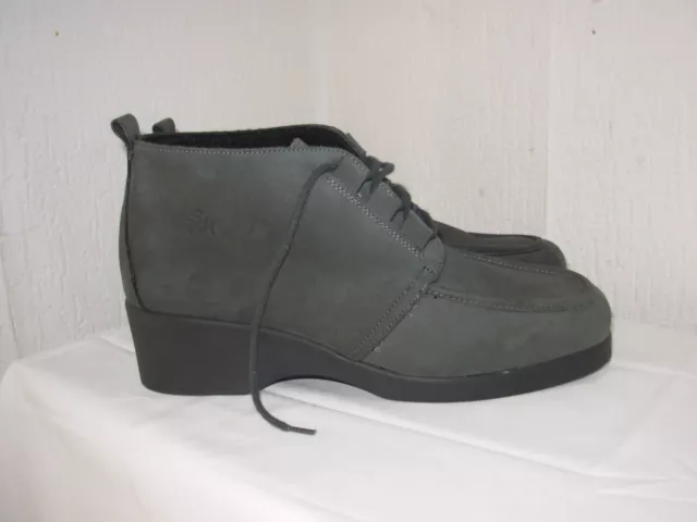 SEVRES MARINE Chaussures / Bottines compensées fourrées P.41