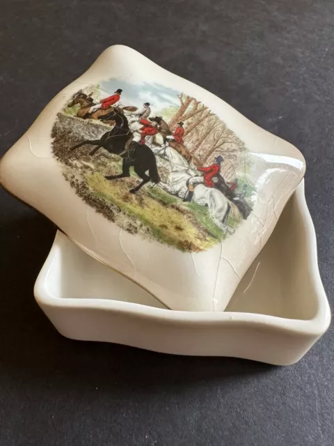 ROYAL WORCESTER SPODE PALISSY Bone China Trinket Box England Hunting Scene Vtg