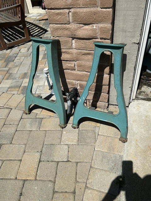 Delta Rockwell Wood Lathe CAST IRON LEGS Cat. No. 945 DDL-187 Nice Steampunk Delta Rockwell Wood Lathe CAST IRON LEGS Cat. No. 945 DDL-187 Nice Steampunk