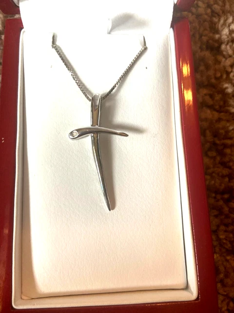 Cross & Chain 925 Sterling Silver with Diamond Chip NEW