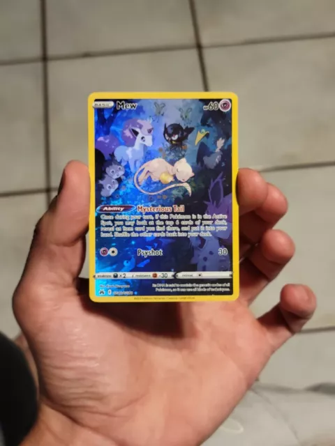 Baralho de batalha Box Pokémon Regidrago V - Fenix GZ - 16 anos no