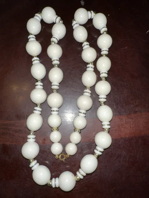 Vintage Cream White Lucite & Silver Beaded Necklace