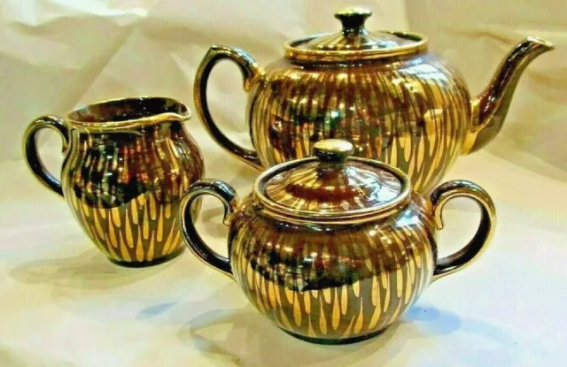 Vintage Sadler Teapot, milk jug & sugar bowl set