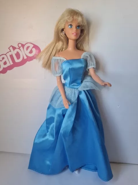 Barbie Mattel Disney Cenerentola Cinderella 1996 Bambola Doll 16090 Principessa