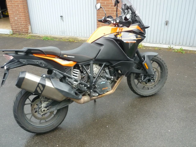 Motorrad KTM 1090 Adventure / KTM Powerparts / gepflegtes Garagenfahrzeug ! Top! 3