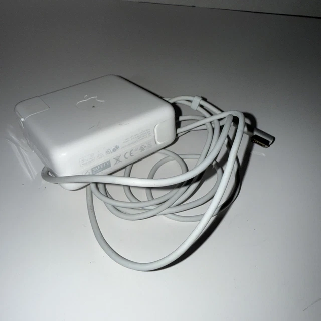 Laptop Power Adapters/Chargers, Laptop & Desktop Accessories