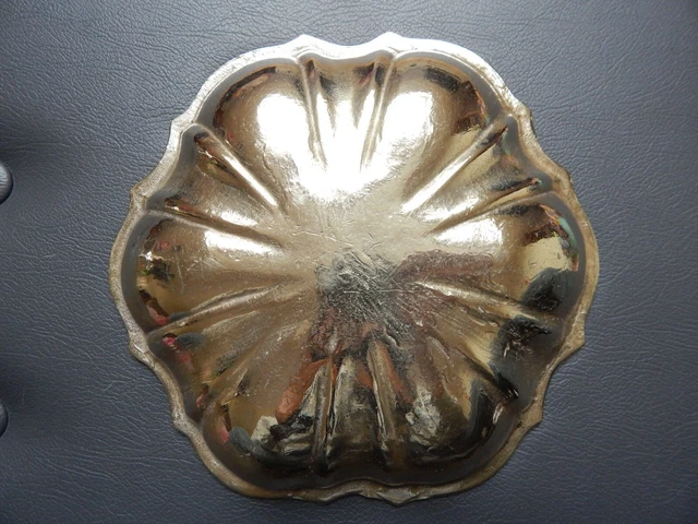 Ancien Coupe-carrés / Corbeille à Raisins En Ferraille - Pour Projets Créatifs