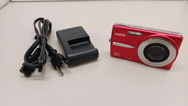 SANYO DSC-X1260 DIGITAL Camera Set Red operation confirmed