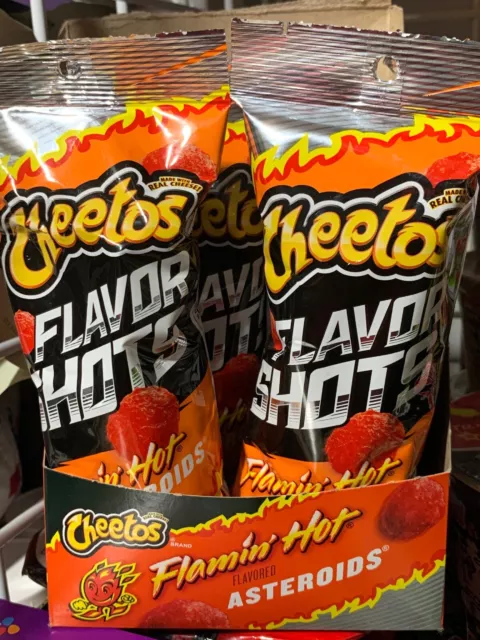 Cheetos Crunchy Flamin' Hot Cheese Flavoured 285g