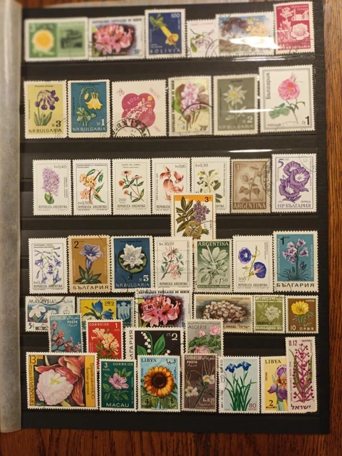 Lot de 44 timbres Thématique "Fleurs" (THE 97)