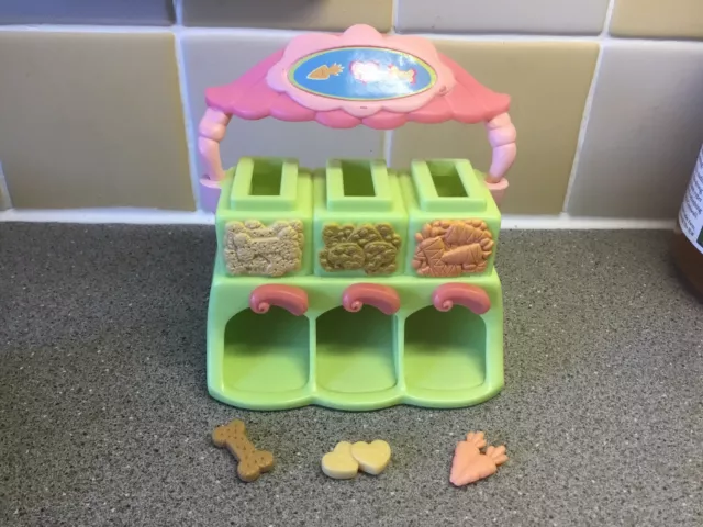 Littlest Pet Shop Treat Dispenser With Bone, Biscuit And Carrot Treats in vgc