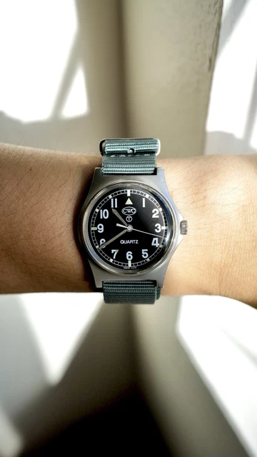 vintage CWC Royal Navy issue Quartz G10 Military 1987