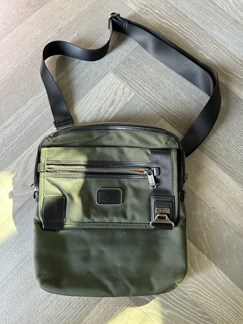 Tumi #47 Shoulder Bag 222371SPH BRAVO Beale Crossbody BRAVO