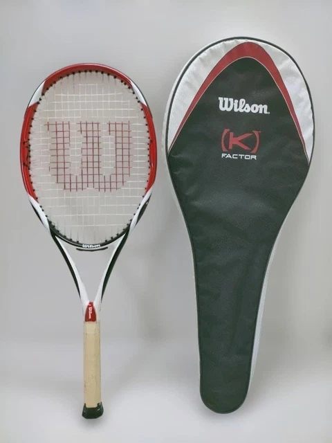 Modèle 3D Raquettes et balles de tennis Wilson Padel Racket Bela Pro V2