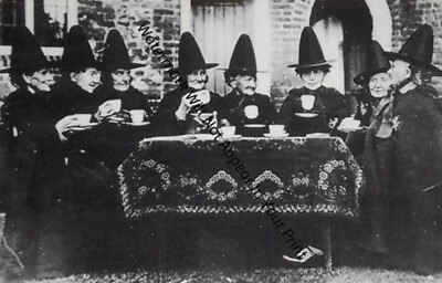 STRANGE ODD SPOOKY FREAKY CREEPY WEIRD Witches Ritual Spell VINTAGE PHOTO
