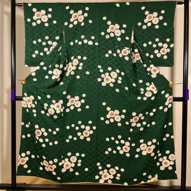 K3016045 Antique Japanese Kimono Silk Komon Green Flower