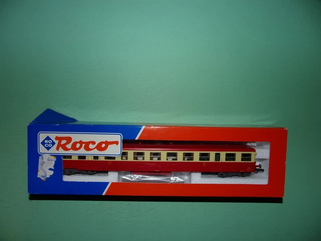 ROCO remorque autorail XR ABD DECAUVILLE avec éclairage roug