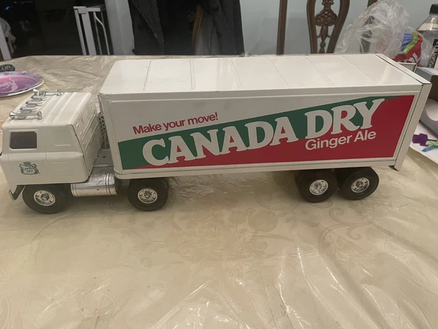 Canada Dry Truck