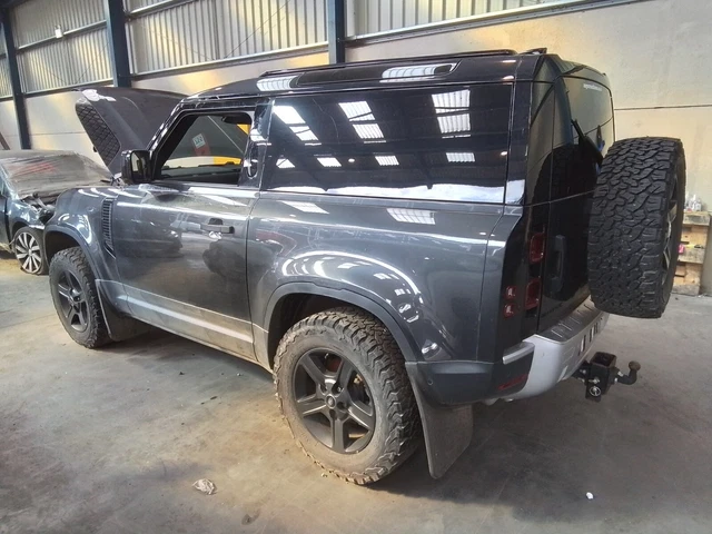 REAR DIFF LAND ROVER DEFENDER 90 MK3 (L663) 2019 On 2996 AUTOMATIC ...