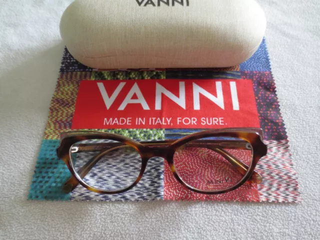Vanni Mini Vi brown tortoiseshell cat's eye glasses frames. M115. New with case