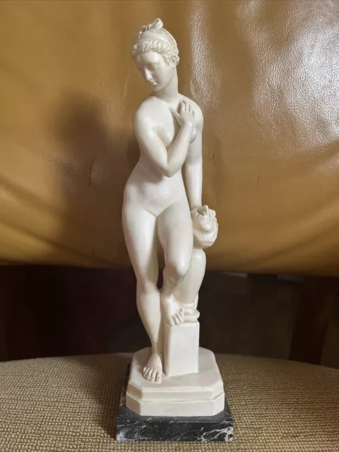 RARE Classic Figure Sculptor A Santini Italy Aphrodite Statue 10 1/2 inch