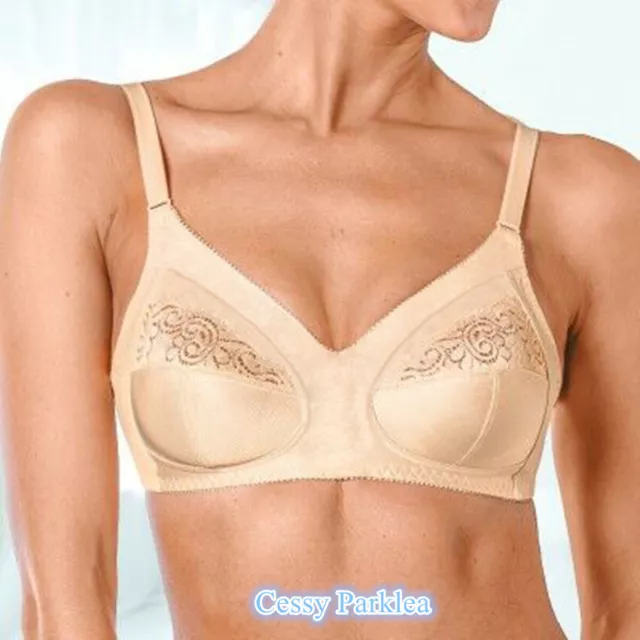 L3-2 Sth African  Woolworths Extra Soft Wire-Free Microfiber Full Support  Bra