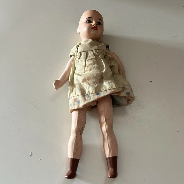 POUPÉE BLEUETTE, TÊTE en porcelaine, marquée SFBJ 60 Paris 8/0 EUR 950,00 - FR