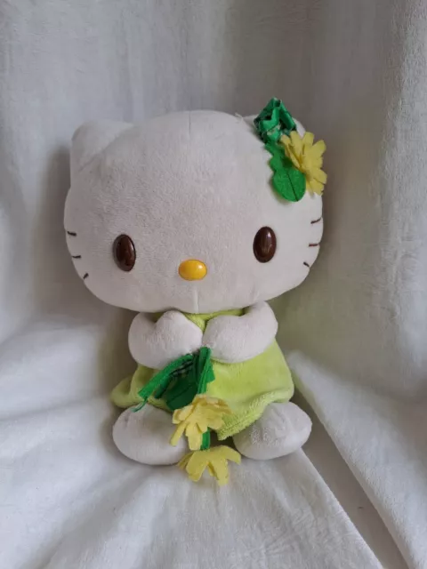 Occasion PELUCHE HELLO KITTY SANRIO JEMINI 32 cm en Robe Verte Pomme avec Fleurs